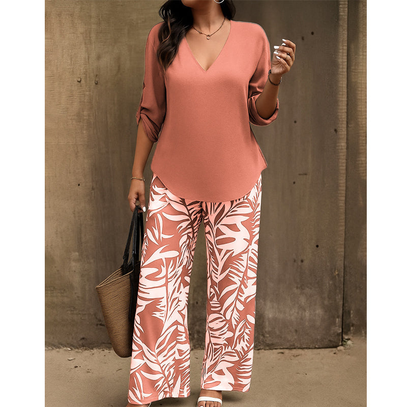 🥳2026 HOT SALE 50% OFF! 🥳 💞Women's V-Neck Blouse & Printed Wide-Leg Pants Set